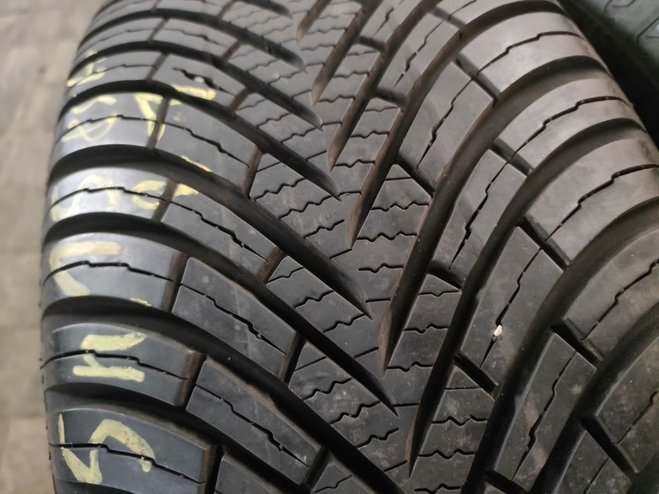 2x Vredestein Quatrac 195/55R15 85H 2 sztuki całoroczne