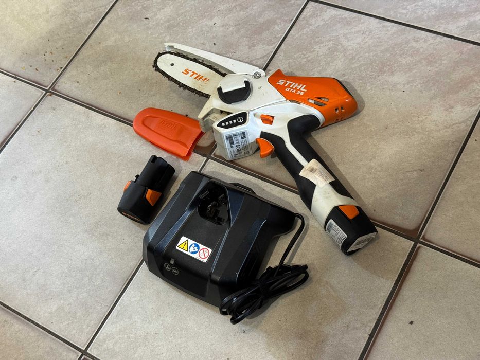 Pilarka do gałęzi Stihl GTA 26 +2x bateria, ładowarka