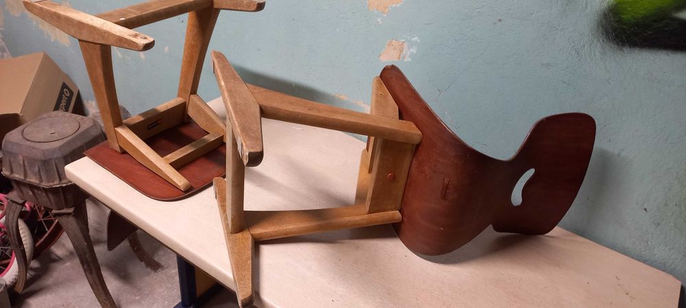 Stare zabytkowe krzesła dzieciece kolekcjonerskie krzesło schulmobel