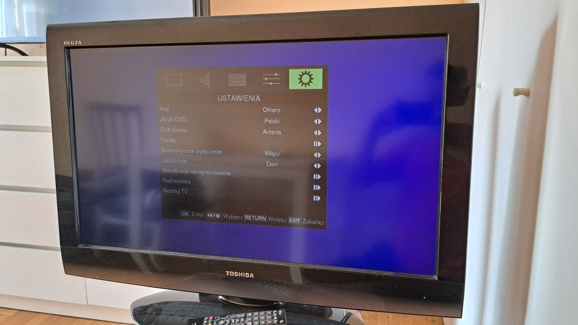 Toshiba Regza 32 cale  32LV733G