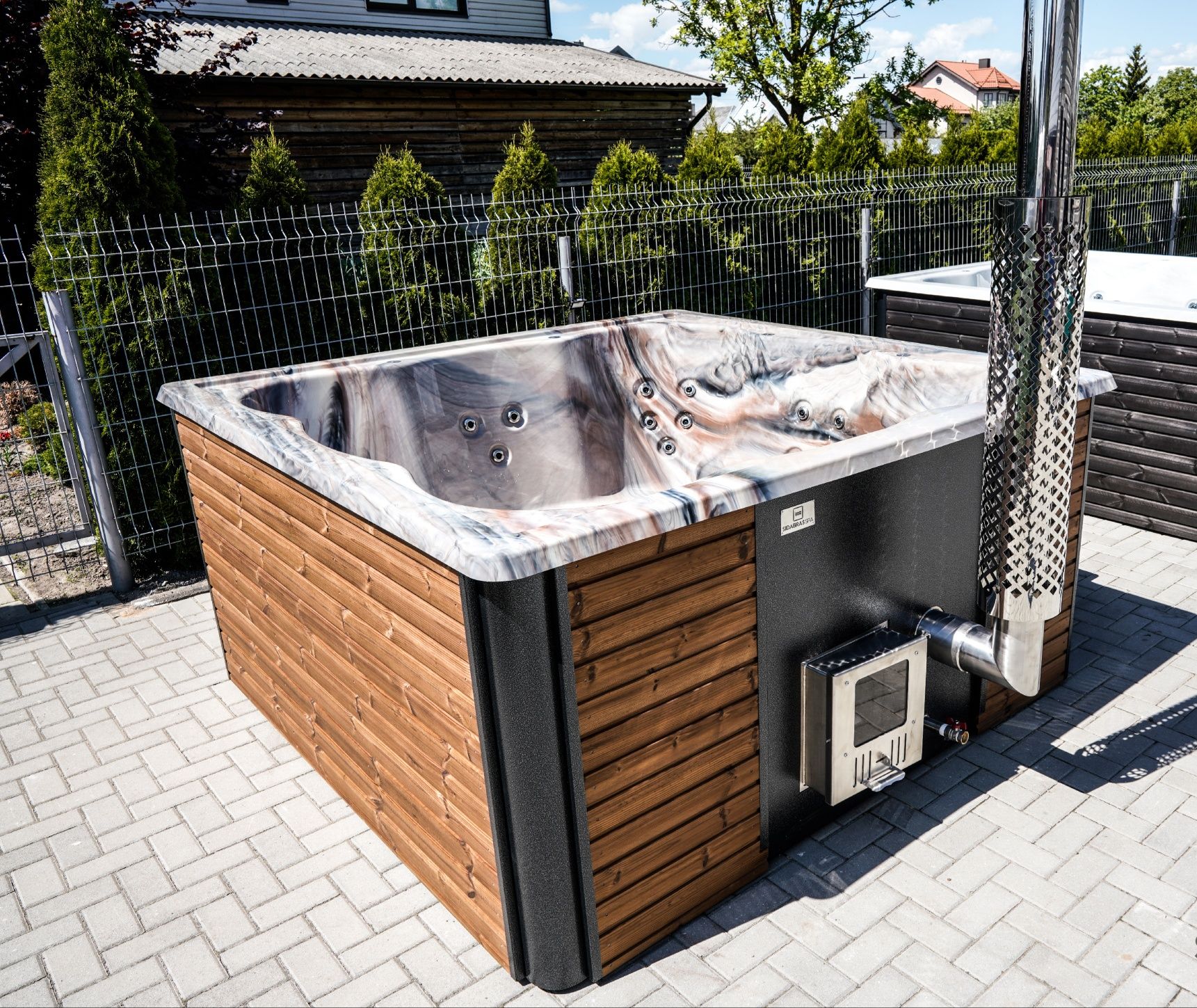 Balia ogrodowa Ruska BANIA Jacuzzi HOTTUBS