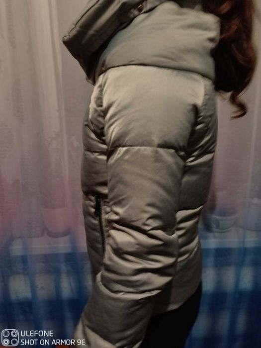 продам  4 нових куртки