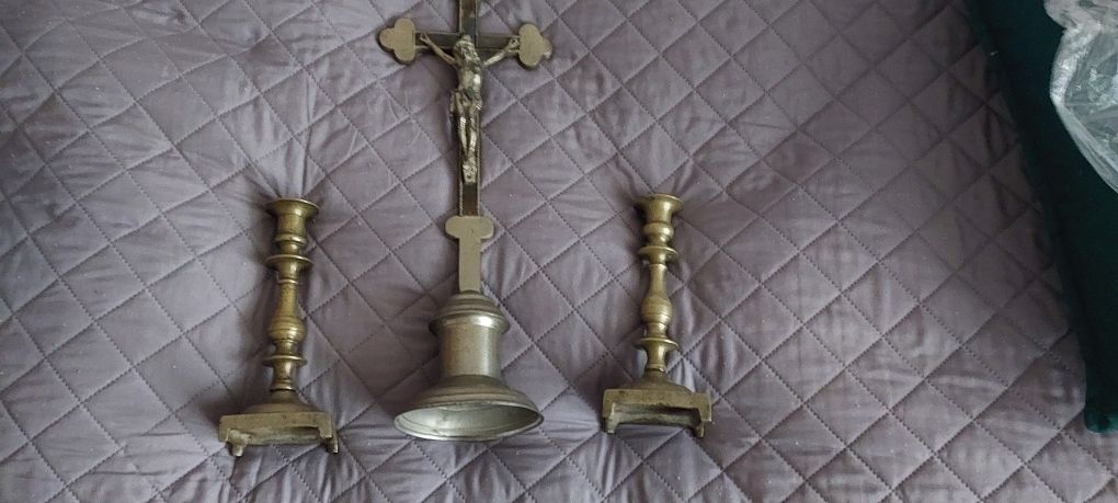 Bardzo stara i ciężko pasyjka