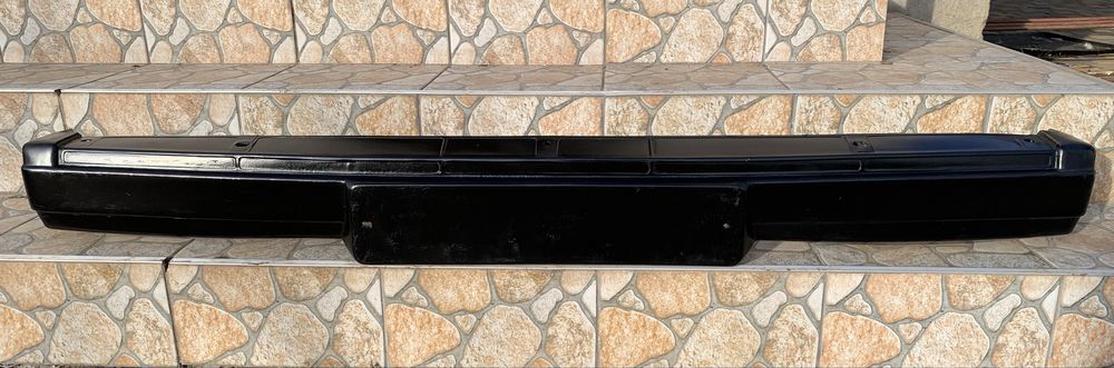 Бампер передній  на Ваз 2107        (Тільки самовивіз)