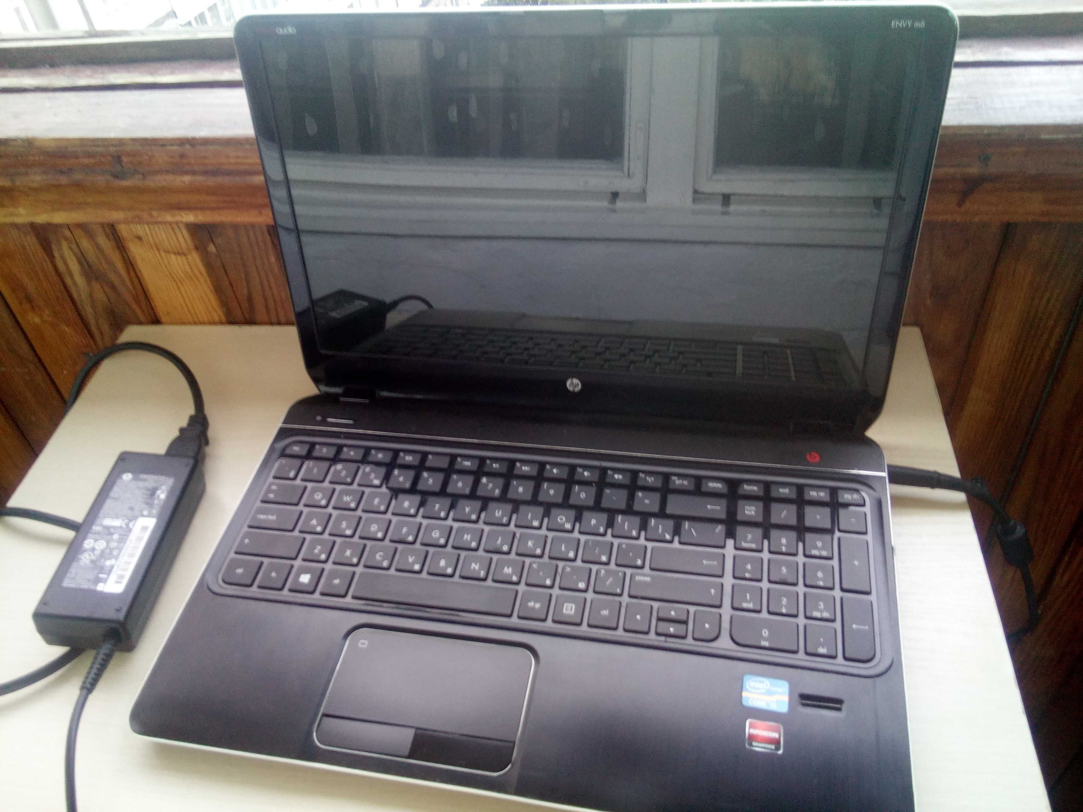 Ноутбук HP ENVY m6-1262er