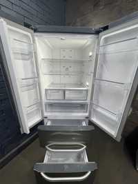 Великий холодильник side by side Hotpoint Ariston mod E4DG AAA X MTZ