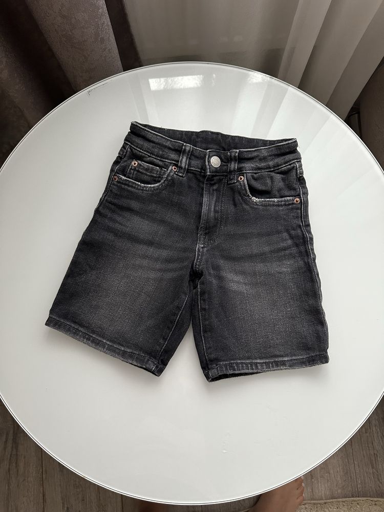 Шорты джинсовые Zara на мальчика!