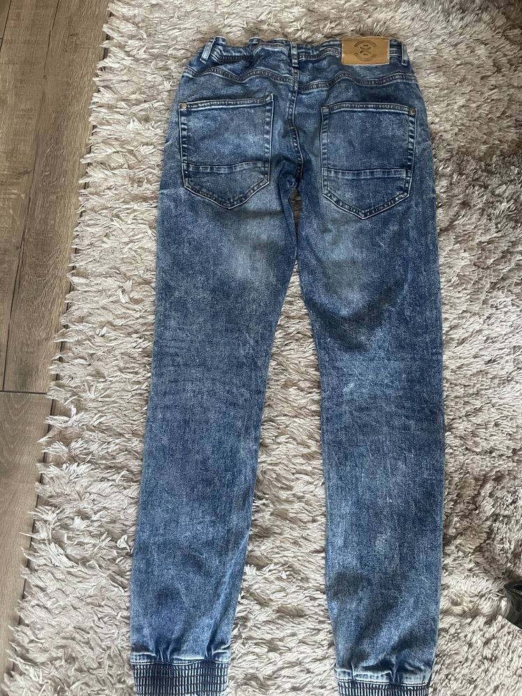 Spodnie jeansy 170/176
