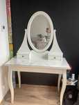 Toaletka Ikea Hemnes
