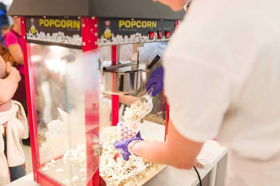 ANIMATOR - animacje, dmuchańce, wata, popcorn, konferansjer, dekoracje