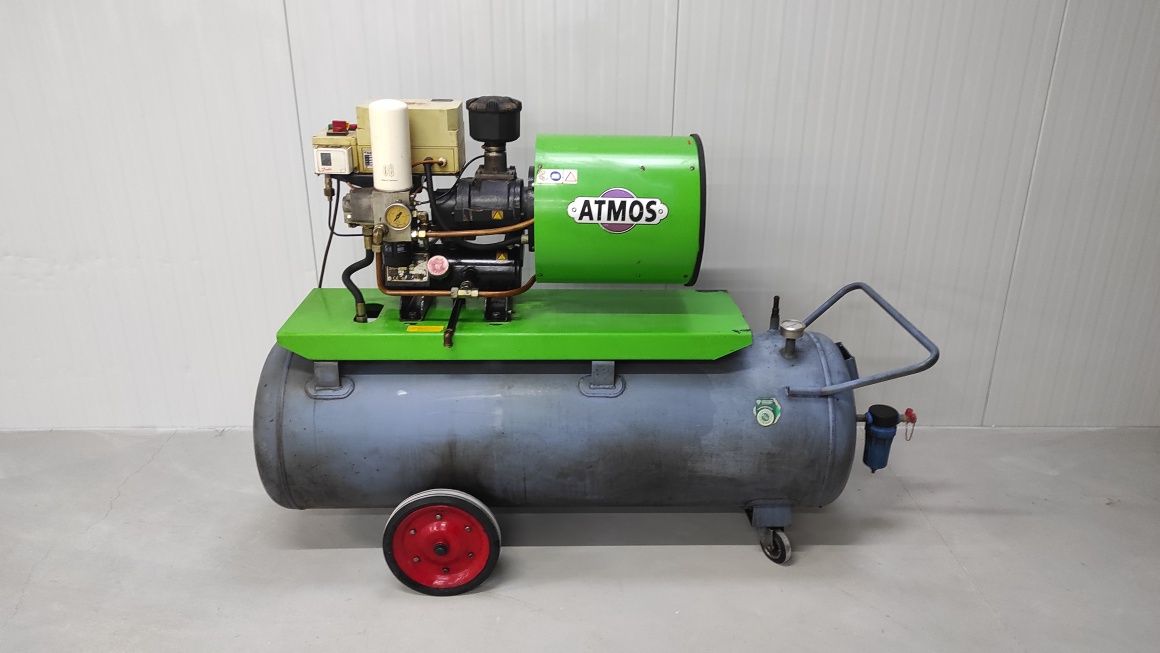 Kompresor ATMOS zbiornik 300 l