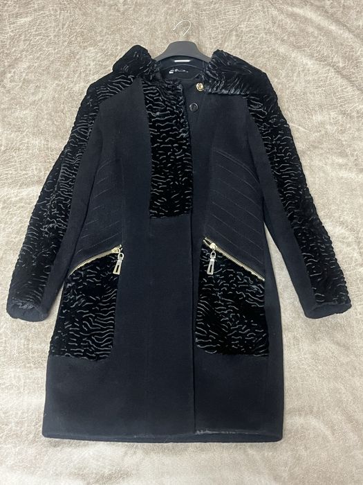 Пальто, зимове, осінне, чорне.