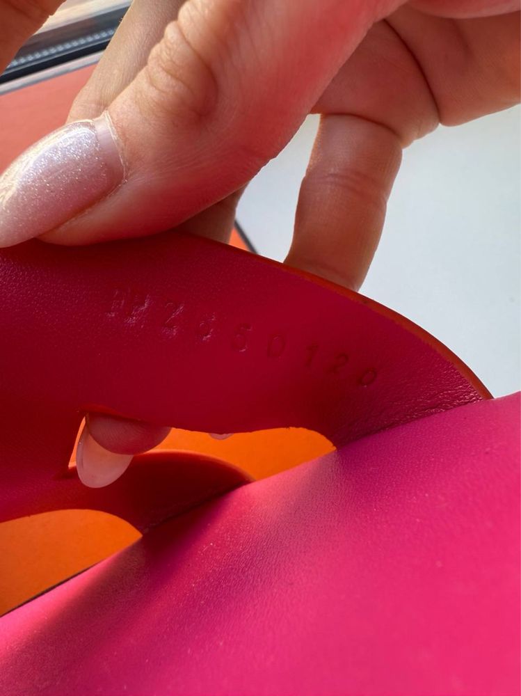 Шльопанці Hermes