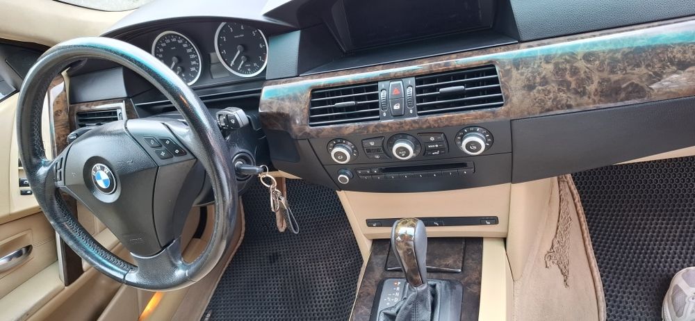 БМВ е60 3л (BMW E60)