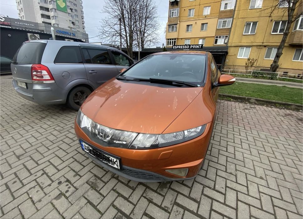 Продаж машини Honda, автомат