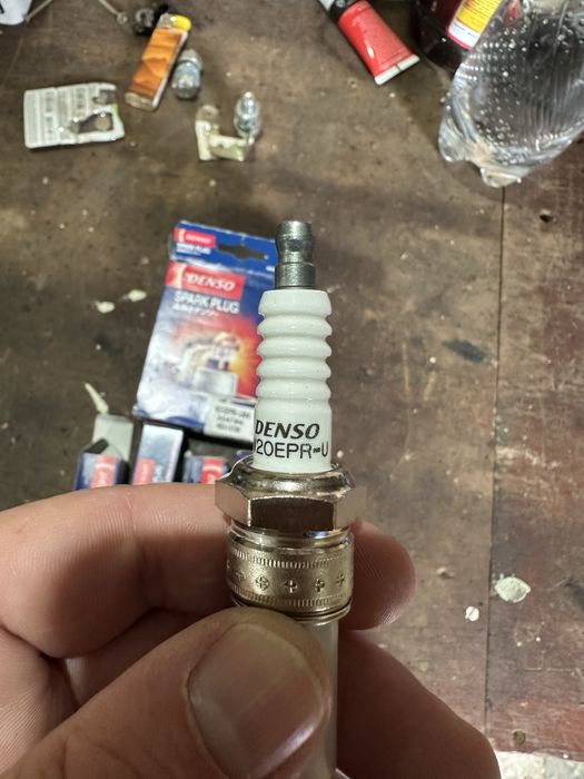 Свічки запалювання denso w20erp-u