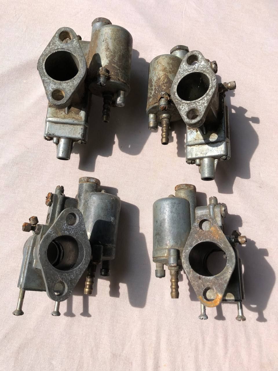 Продам карбюратори МТ-10