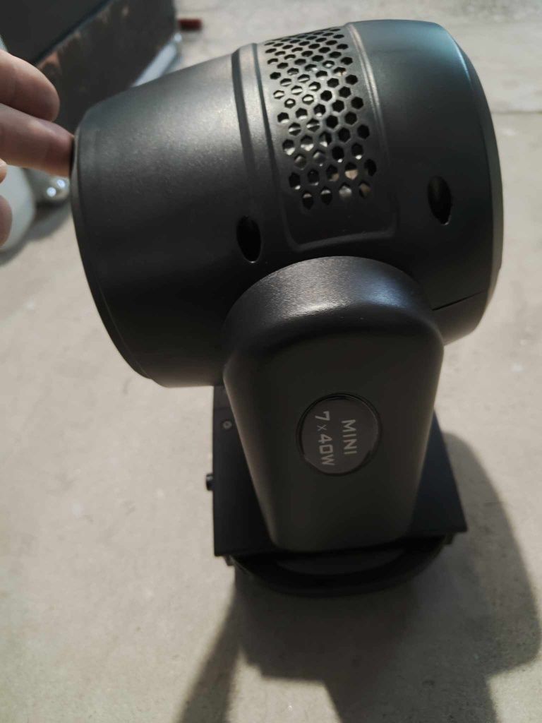 Głowy ruchome led 7x40 w mini bee eye