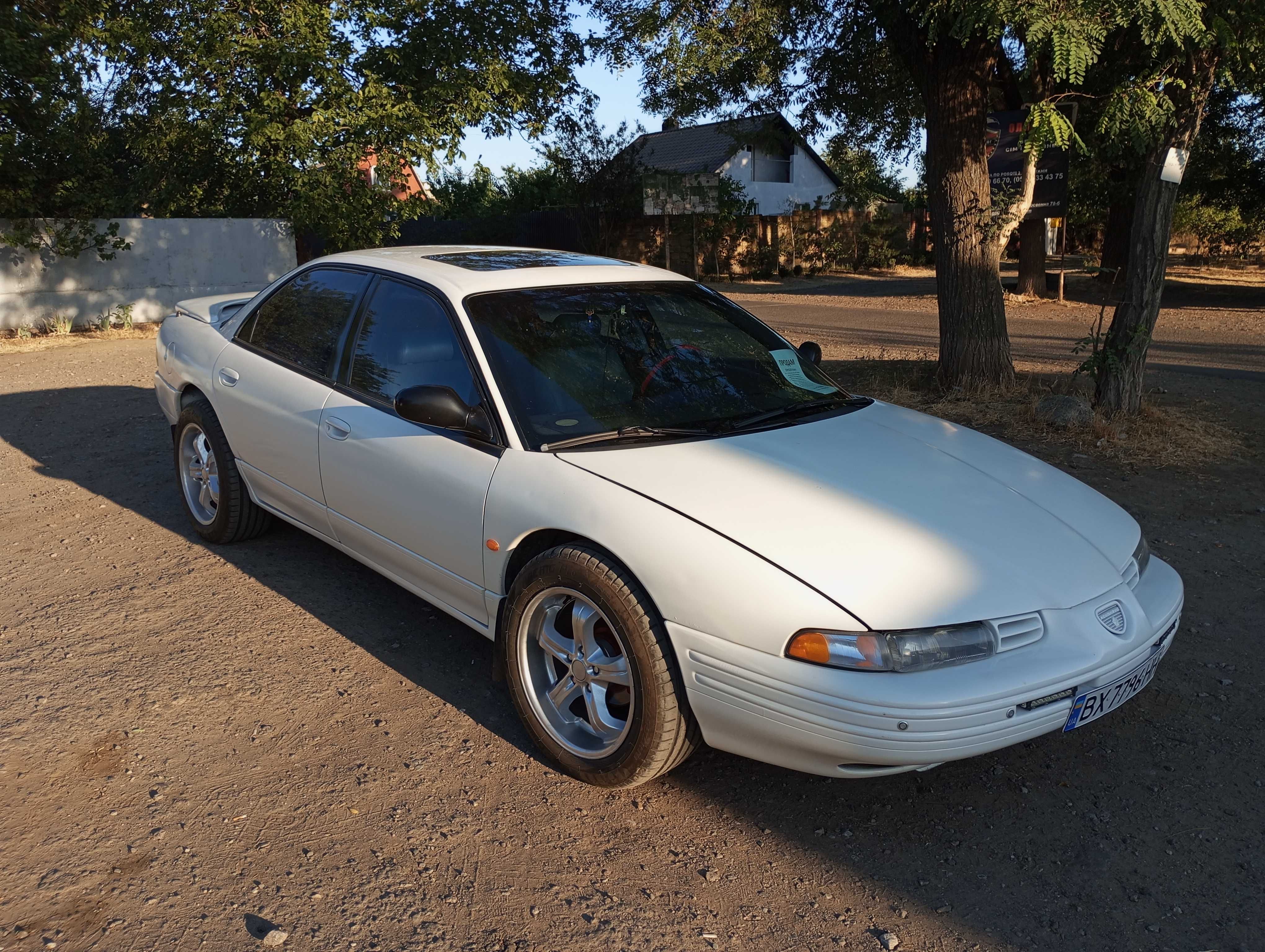Продам Chrysler Vision 3,5 V6 24 valve 214 л.с. 1997 г.в. 2700 у.е.