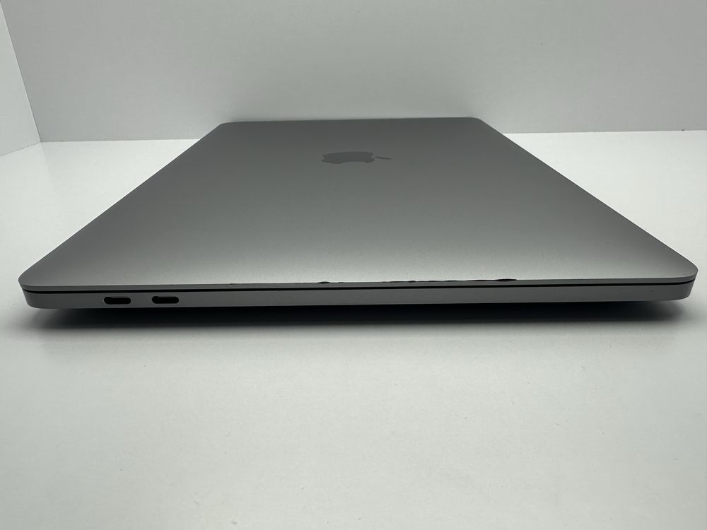 Apple MacBook Pro 13" M1 8/256GB Space Gray  2020