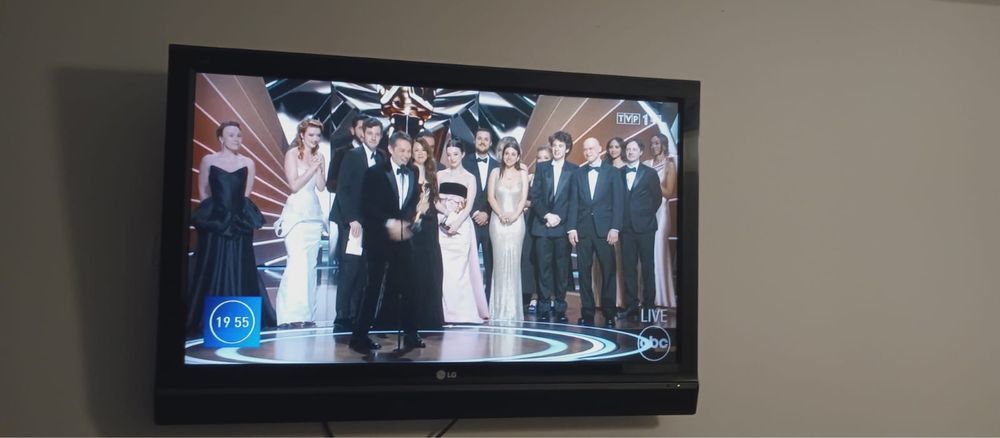 Telewizor LG 42LF65 42 cale