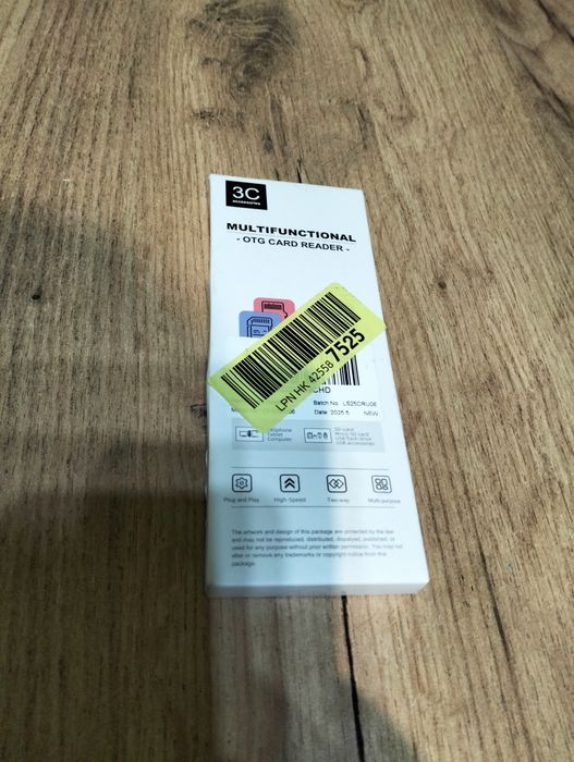 Wielofunkcyjny czytnik kart