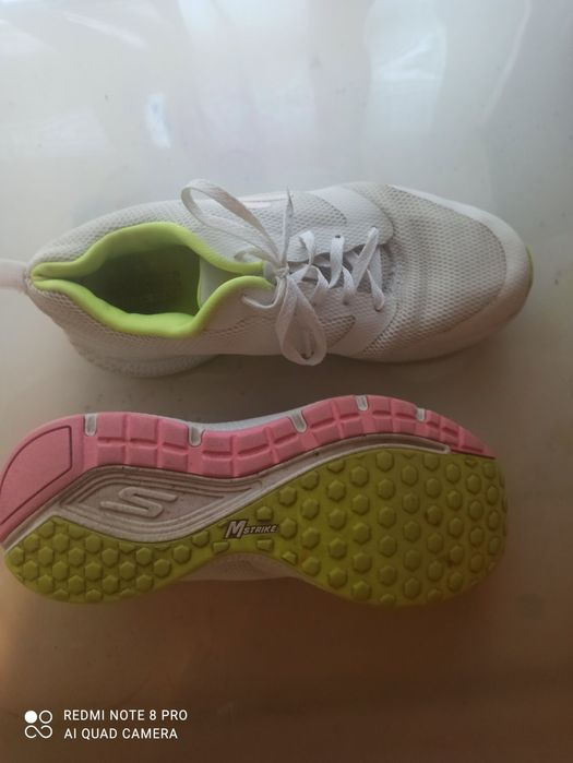 Кросівки Sketchers