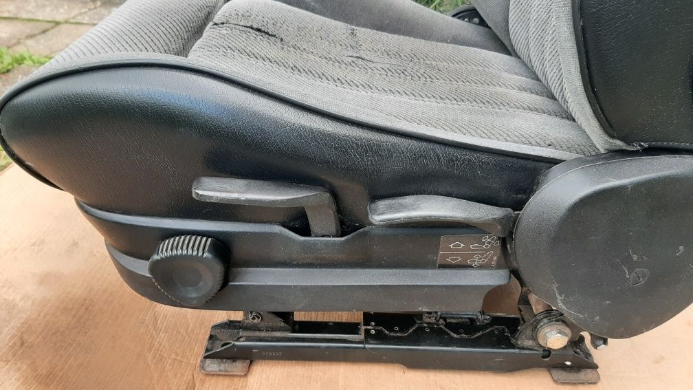 Siedzenie sportsitze BMW E30 Coupe