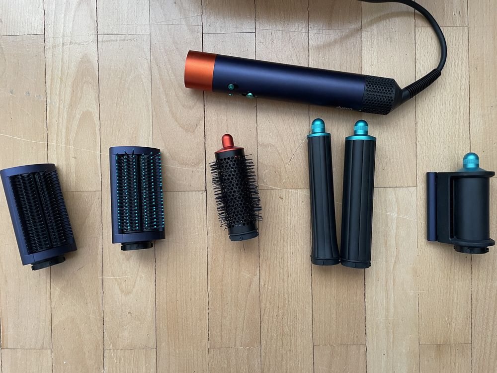 Dyson styler long