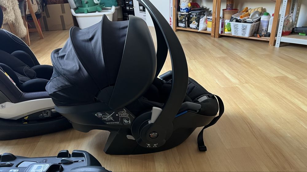 Zestaw fotelików samochodowych BeSafe + akcesoria – komplet!