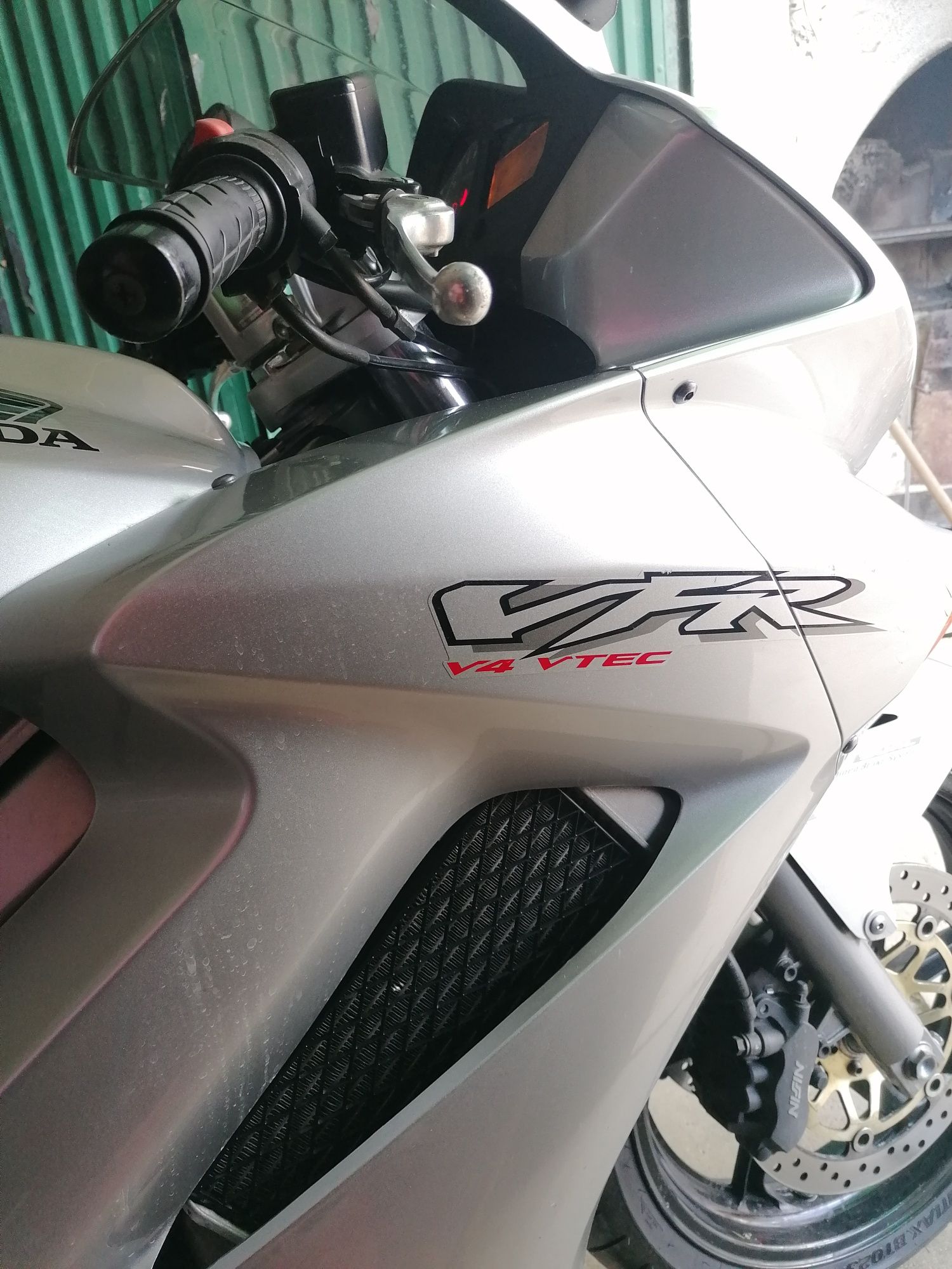 Honda VFR 800 Vtec