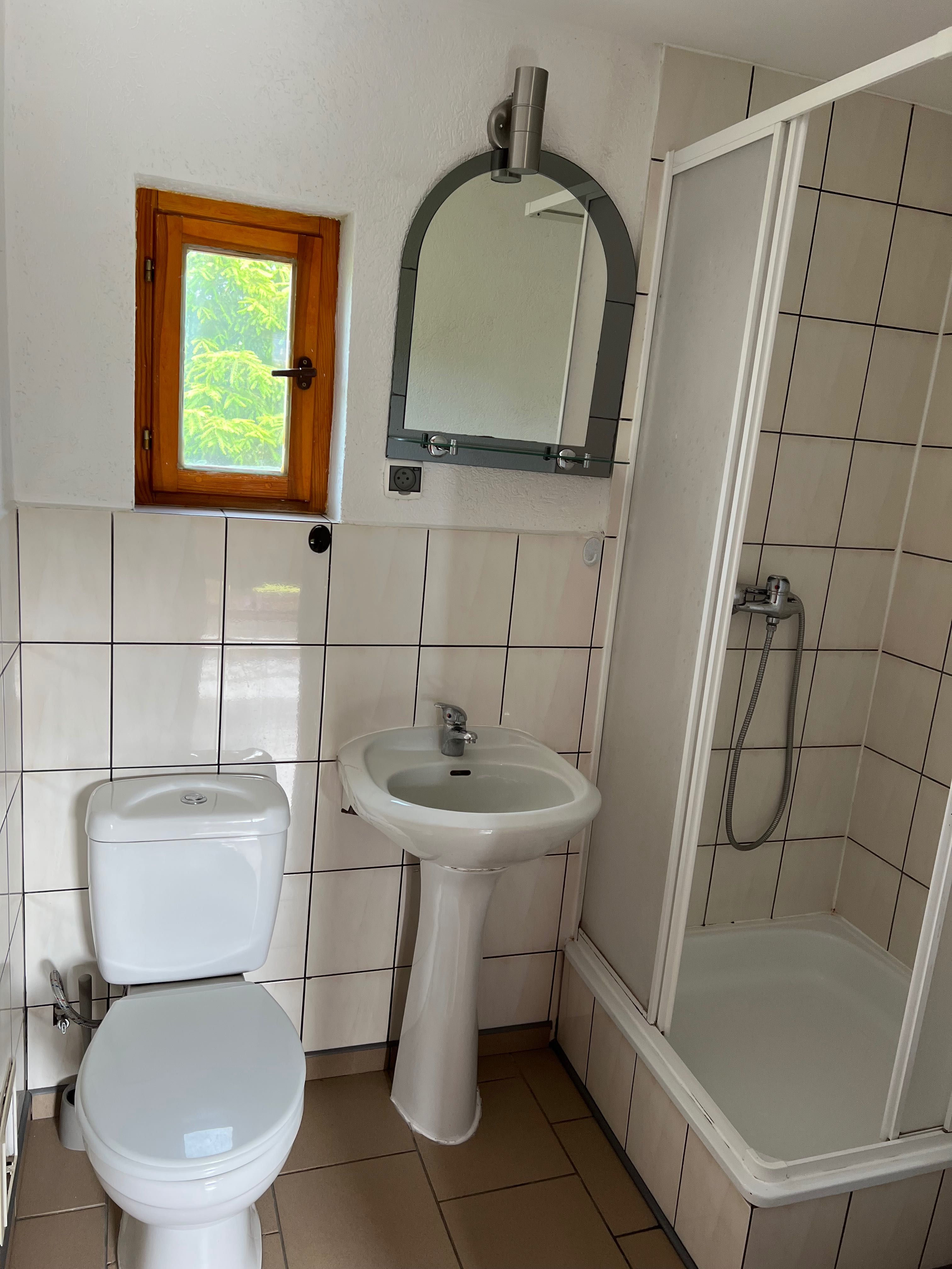 Domek letniskowy na Kaszubach jezioro plaza las rzeka cisza 21-26 Lipc