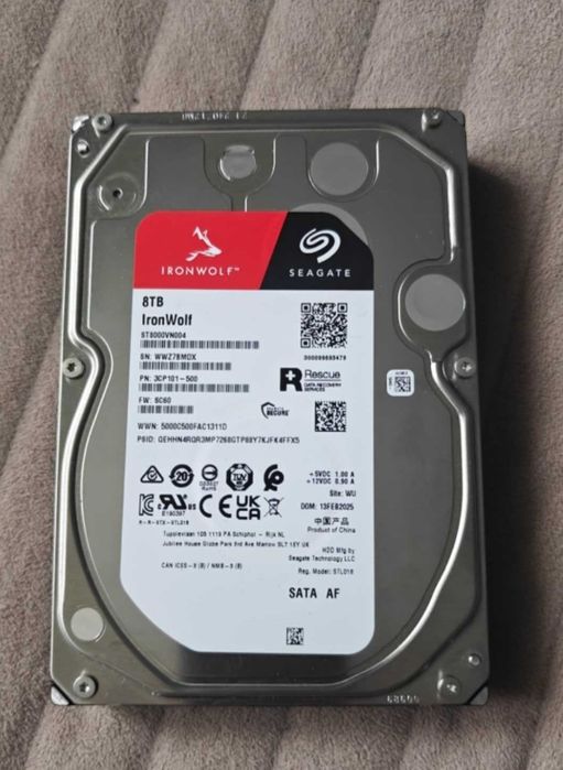 Seagate IronWolf 8TB - prawie nowy