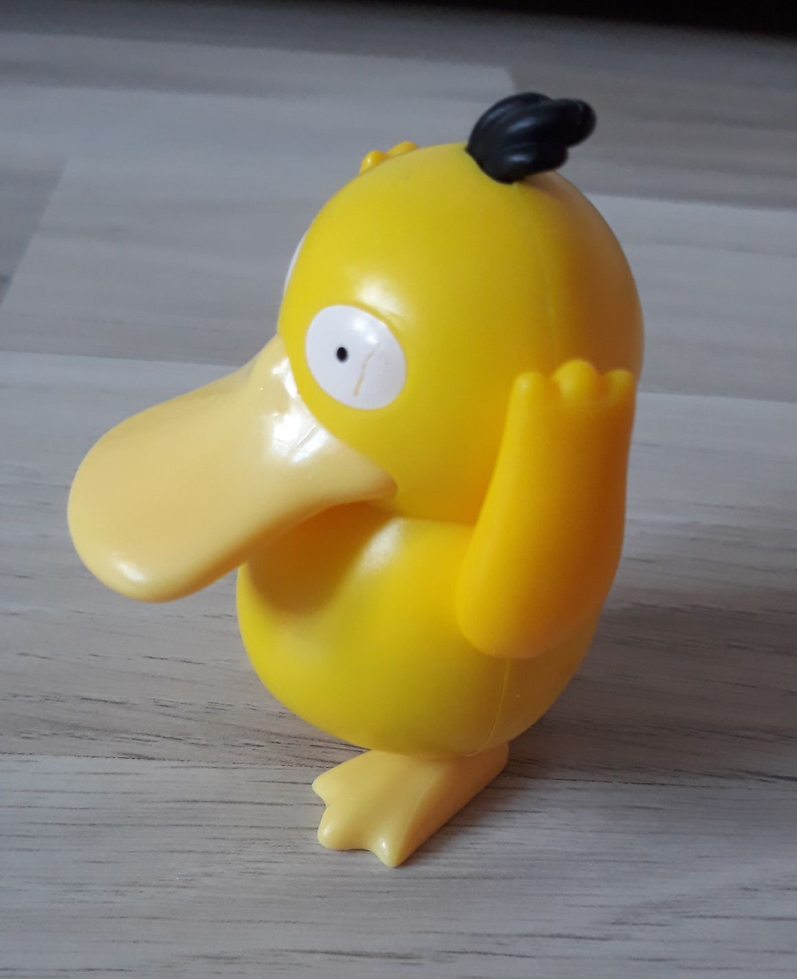 Pokemon Legendary Psyduck Kaczka figurka McD's 2016r. 8cm