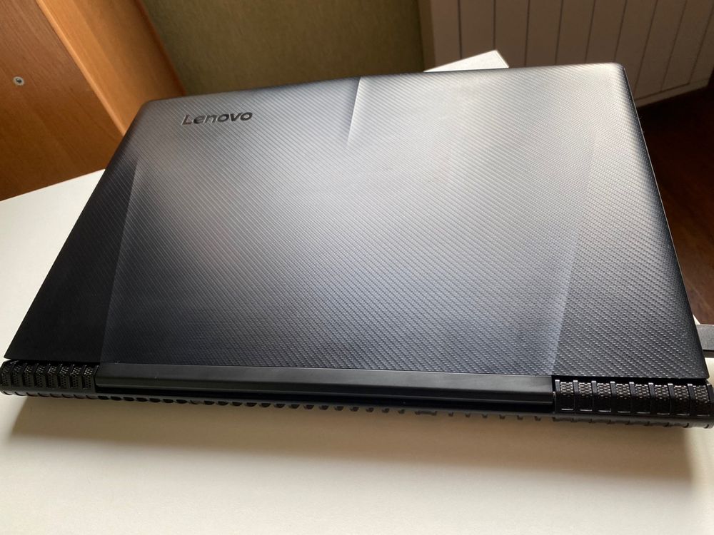 Ноутбук Lenovo Legion Y520-15IKBN Black (80WK00YVRA)