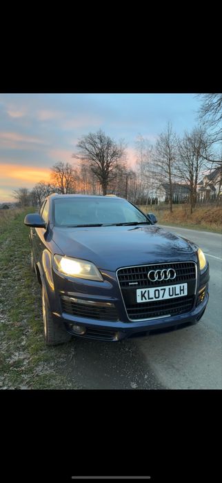 Продаю audi q7 2007 3.0