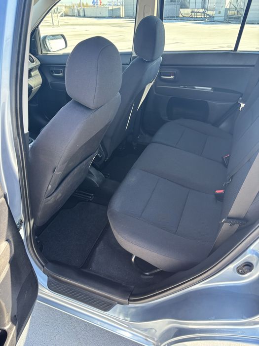 Mazda 2 super stan