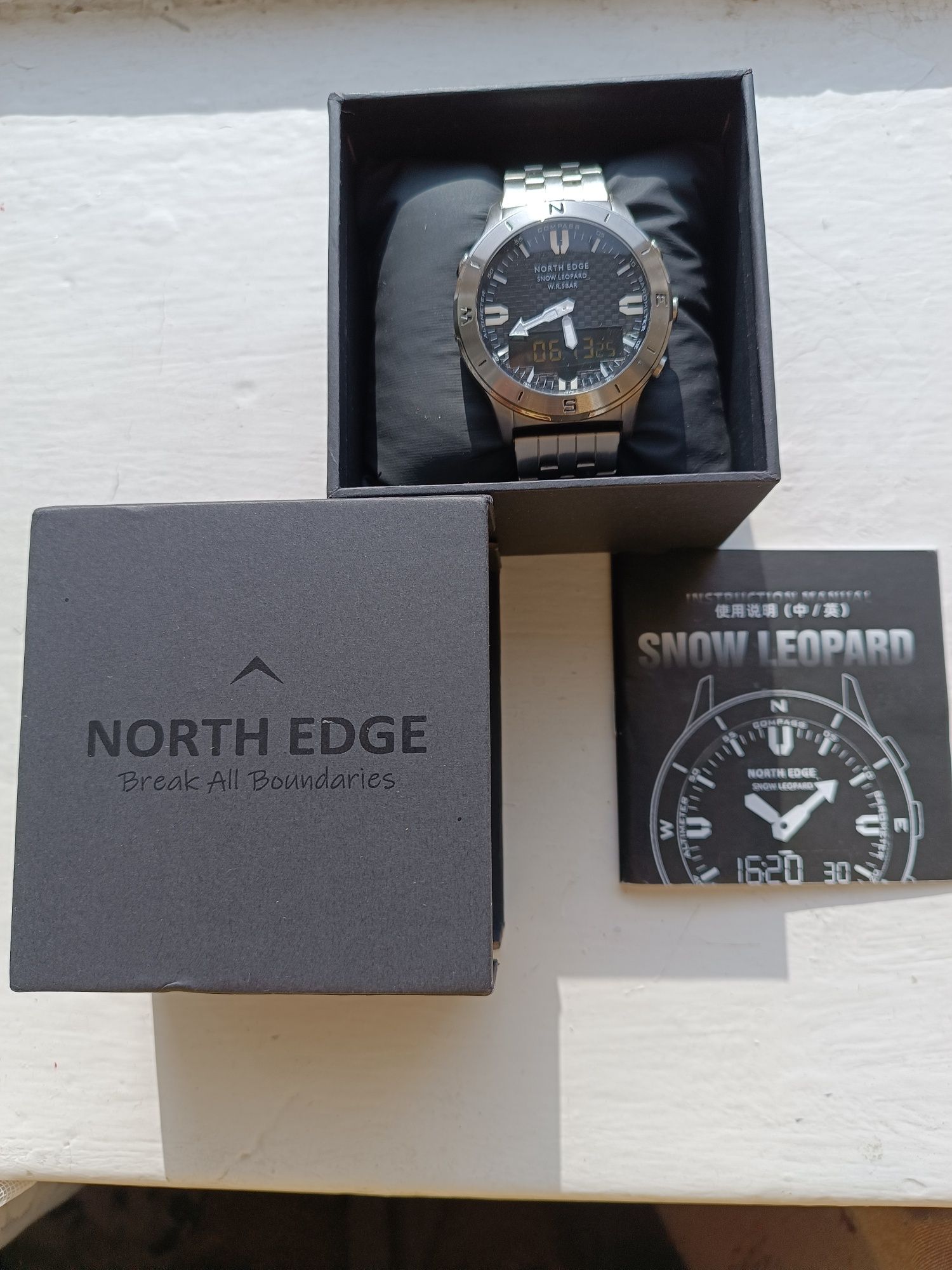 Часы North Edge-Snow Leopard