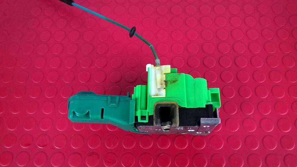 Fecho da Porta Frente Esquerdo [Alfa Romeo Giulietta (940_)]