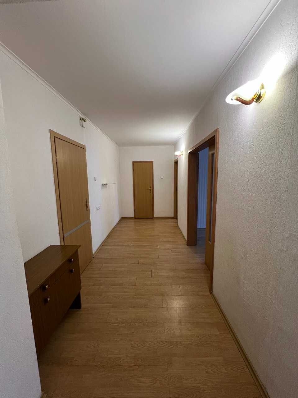 Від власника, 2к квартира, 66 м2, метро Дарниця, вул. Лазаревського