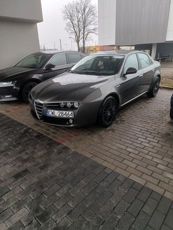 Alfa Romeo 159 1.9 170 km  zamienię na insignię lub audi a4 b6 qatrro