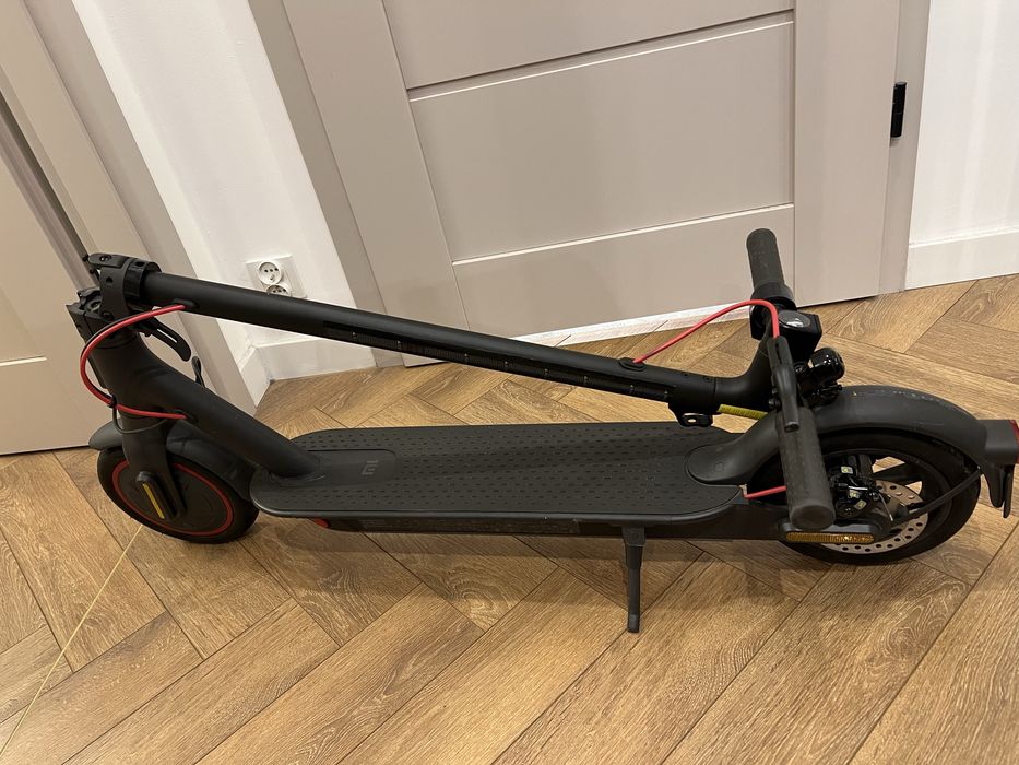 Hulajnoga elektryczna Xiaomi Mi Electric Scooter M365 Pro 2 Black