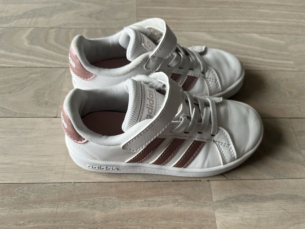 Buty Adidas, rozm. 28