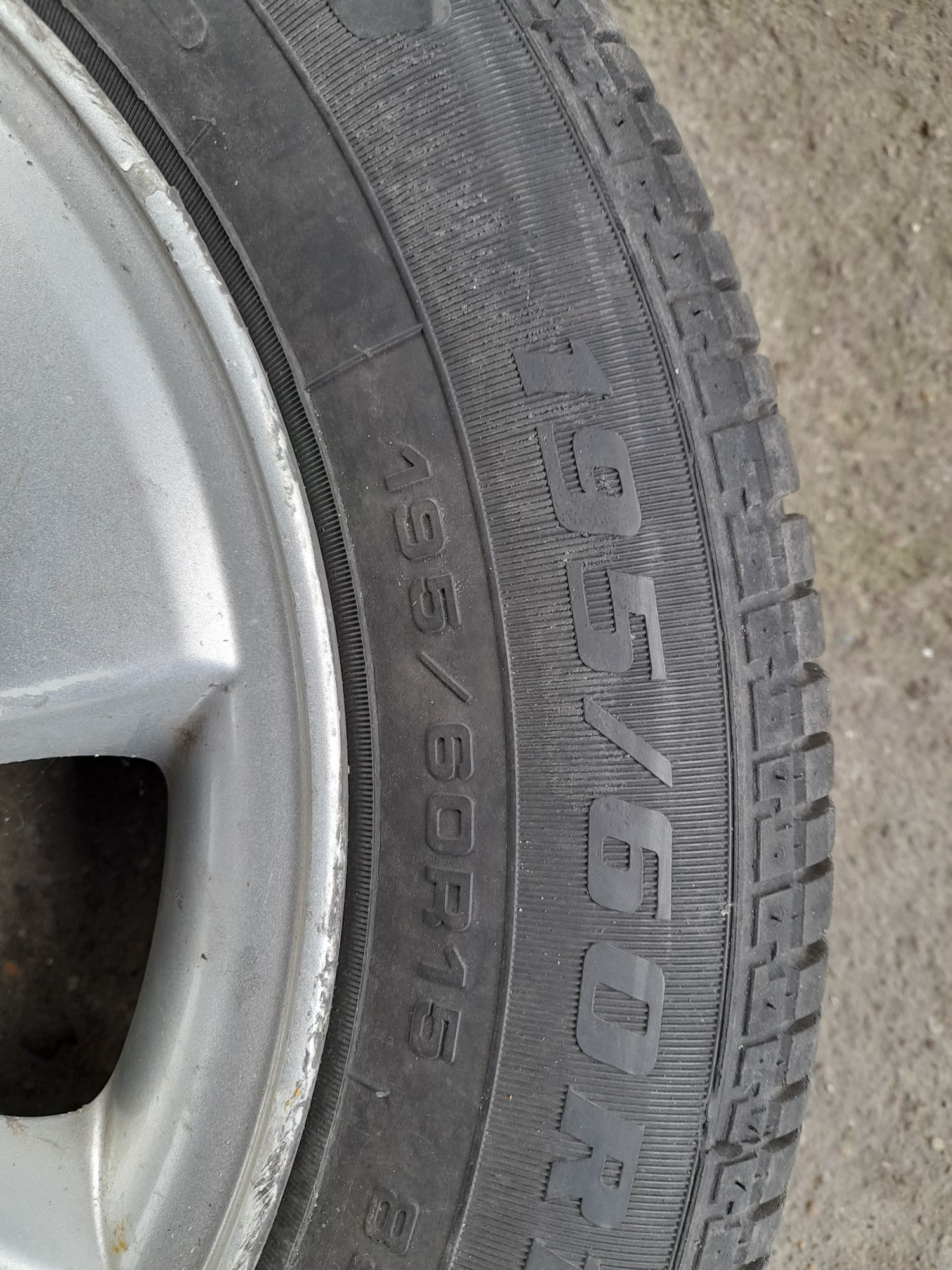 Alufelgi Opel Astra 15 cali z oponami 195/60R15