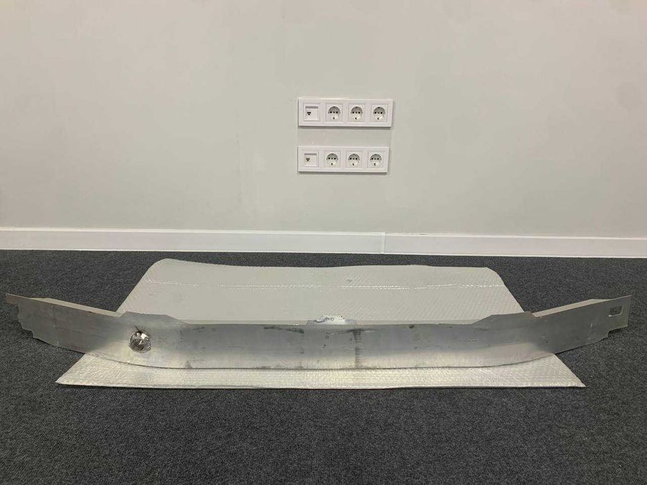 Підсилювач переднього бампера BMW 1/2/3/3GT/4 51117275178