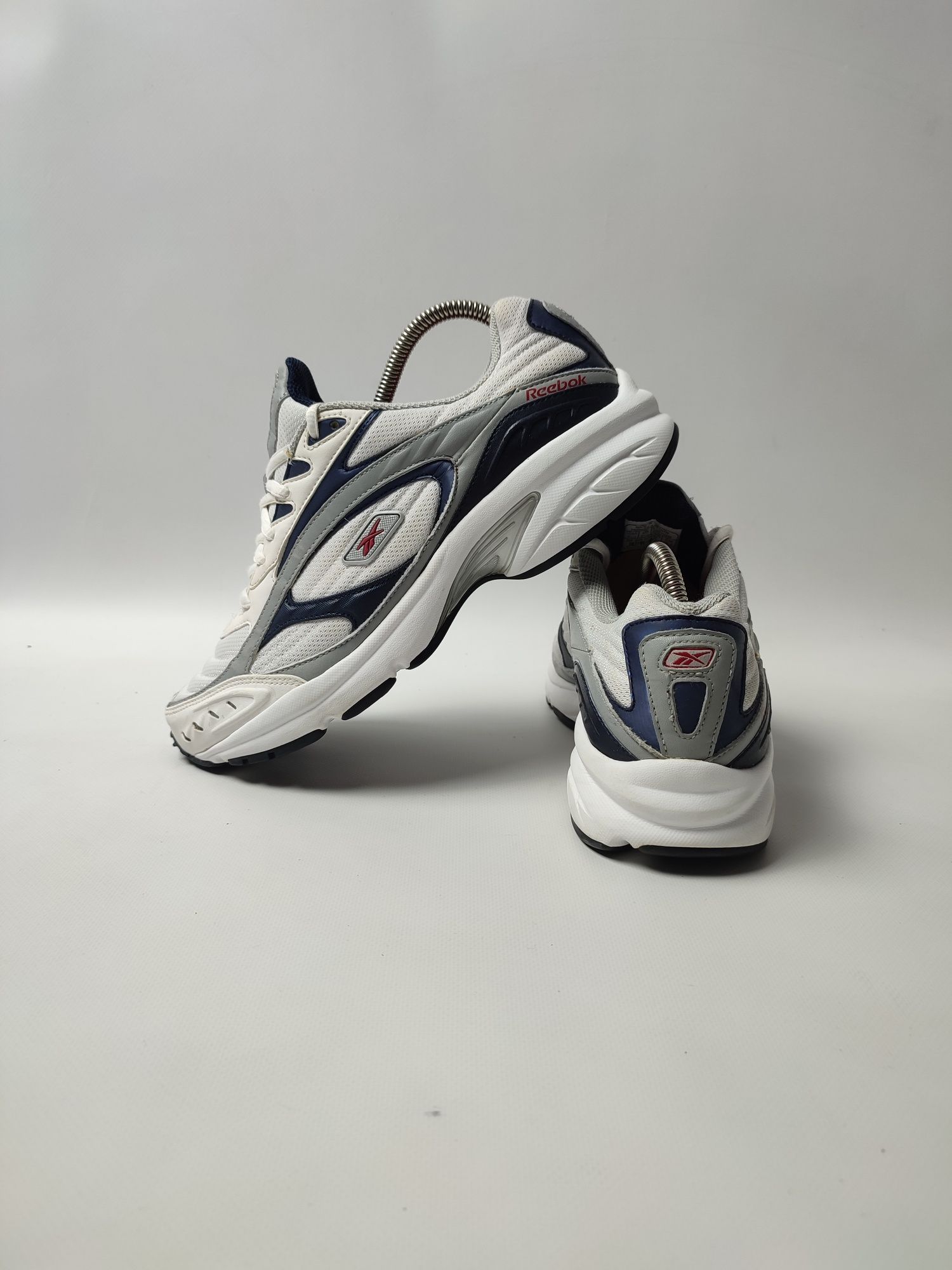 Кроссовки мужские Reebok EUR 42 ( 26,5-27 см) бу ориг 90х  винтажные