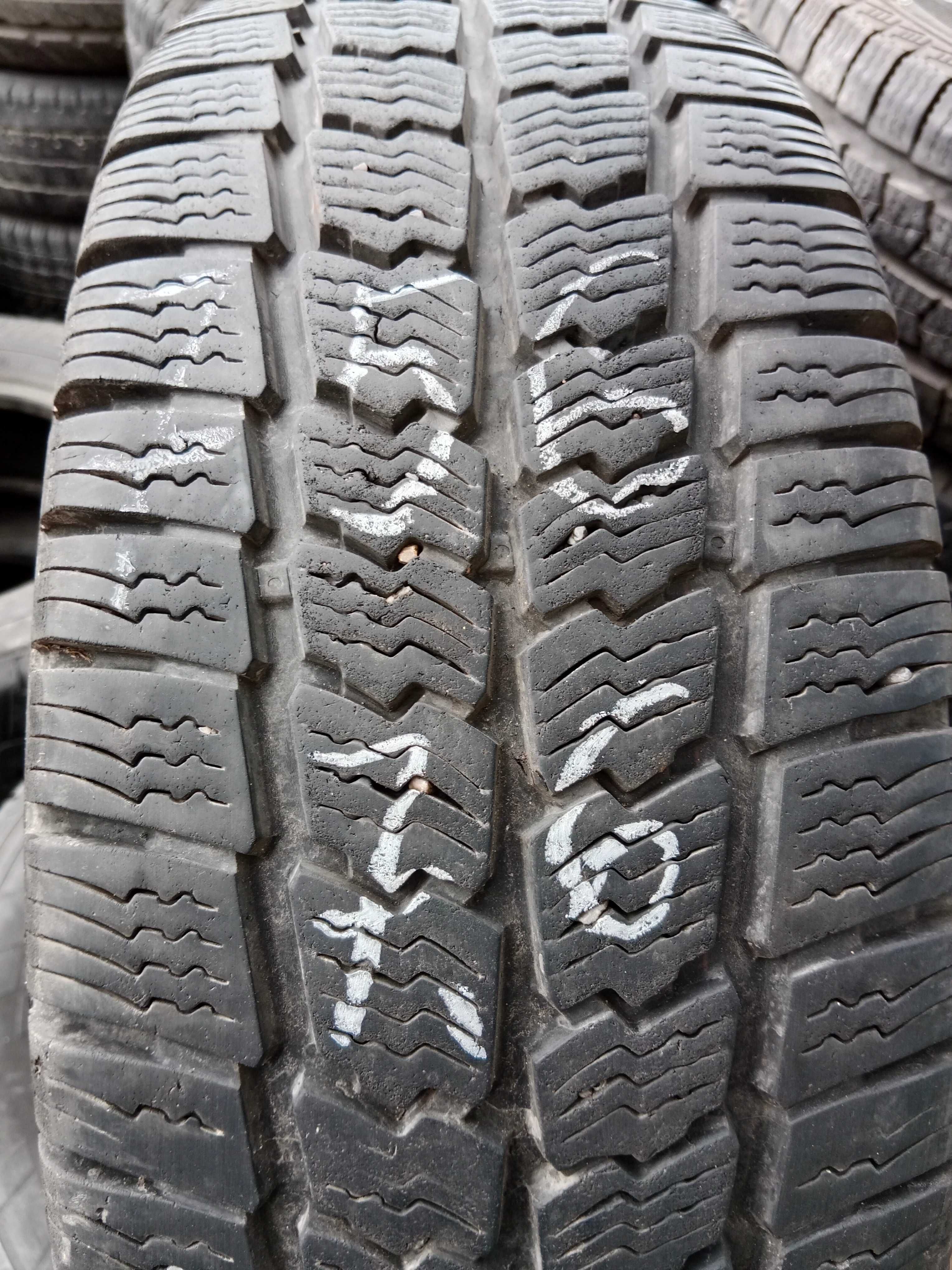 Opona używana 225/70R15C Matador Nordica Van MPS 520 1szt.