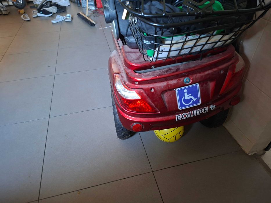 Skuter elektryczny inwalidzki trójkołowy ZT15