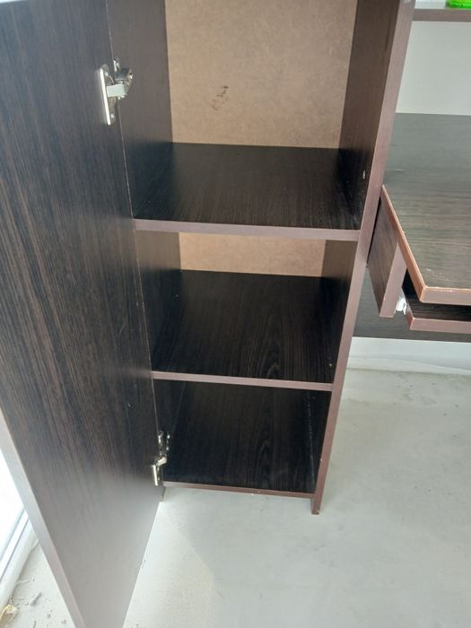 Продам комп'ютерний стіл,  письмовий стіл