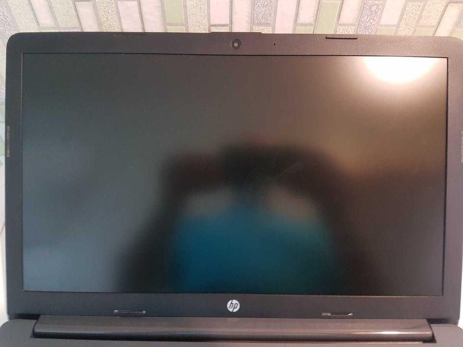 Ноутбук HP 250 G7  по комплектующим.